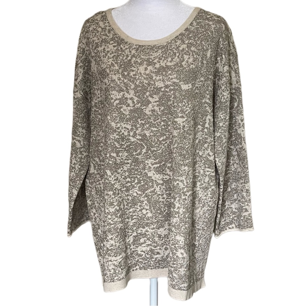 VERA WANG Camo Metallic Thread Sweater